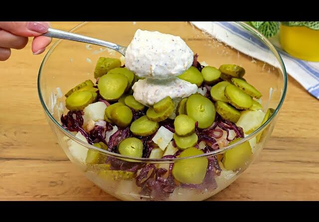 The best holiday dish! I never get tired of eating this salad! The tastiest German salad!