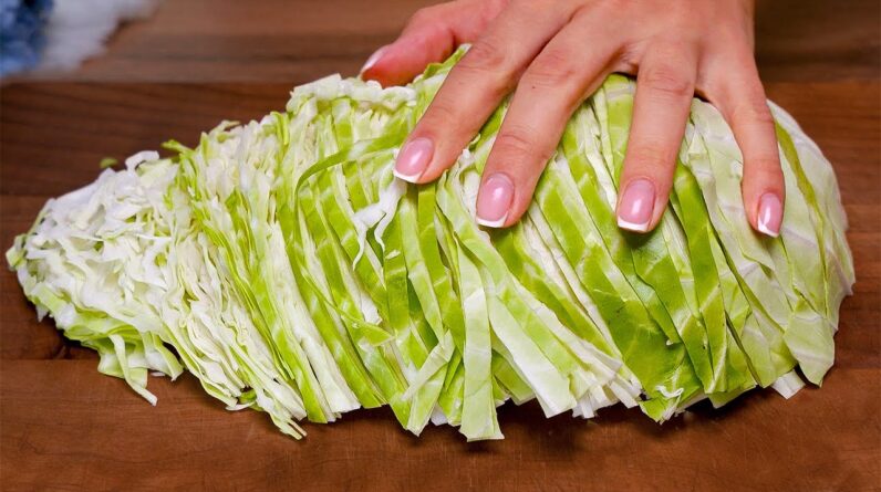 I taught all my friends how to make this delicious cabbage recipe! Very easy and fast!